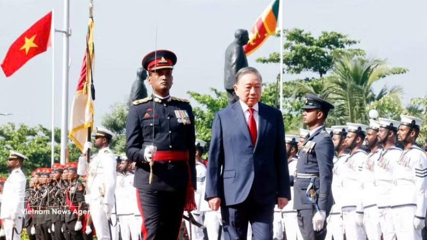 Vietnam’s top leader concludes successful state visit to Sri Lanka